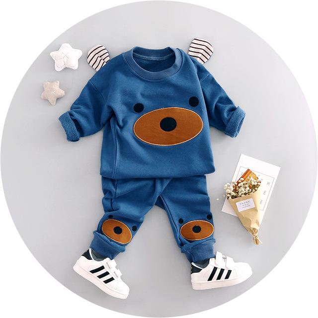 Adorable fashion style tracksuit